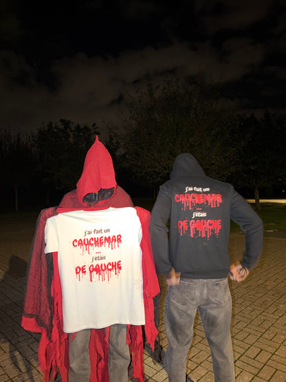 Duo Halloween : t-shirt édition sang sur cape rouge et pull noir, imprimé rouge sang lisible, coloris blanc