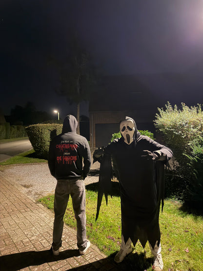 Les cofondateurs de Hustle Wear de nuit au jardin, shooting Halloween édition sang