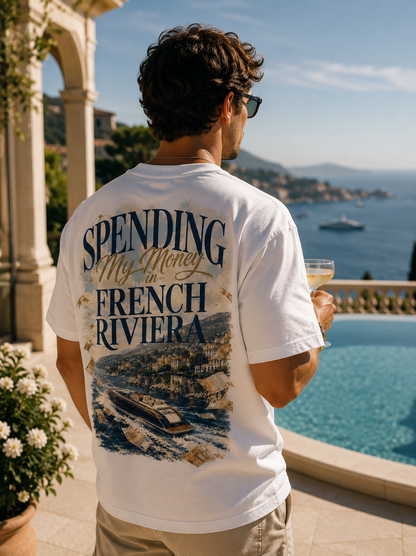 T-shirt Spending My Money in French Riviera Hustle Wear porté de dos, ambiance luxe Riviera
